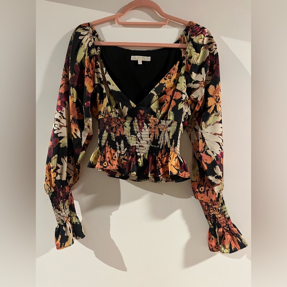 Wayf Floral long sleeve v neck cinch top